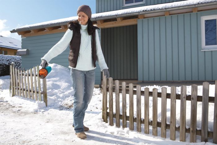 Розкидувач ручний Gardena Small для солі та піску (03255-30.000.00)