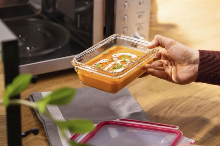 Форма універсальна з кришкою Tefal MasterSeal glass 0.7 л (N1040610)