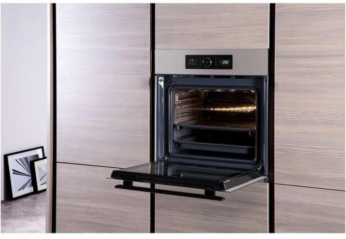 Духова шафа Whirlpool AKZ 96230 S