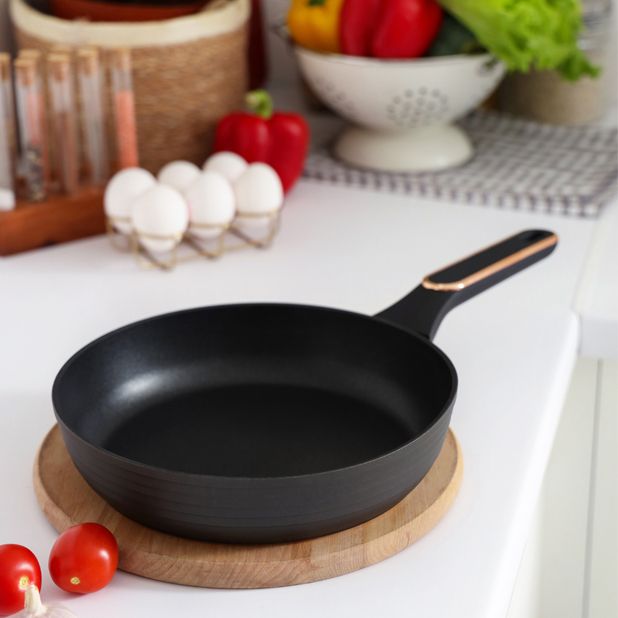 Сковорода Magio MG-1163 22 см