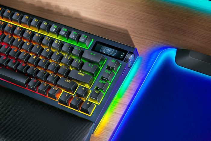 Клавіатура бездротова Razer BlackWidow V4 Pro ANSI Black (RZ03-05130100-R3M1)