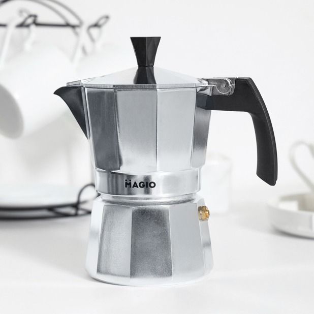 Гейзерна кавоварка Magio MG-1001