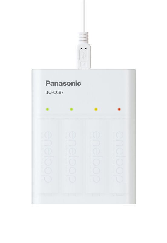 Зарядний пристрій Panasonic Eneloop ready USB in/out з функцією Power Bank + AA 2000 mAh