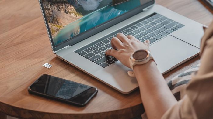 Карта пам`яті MicroSDXC  128GB UHS-I/U3 Class 10 Samsung Evo Plus R160MB/s + SD-адаптер (MB-MC128SA/EU)