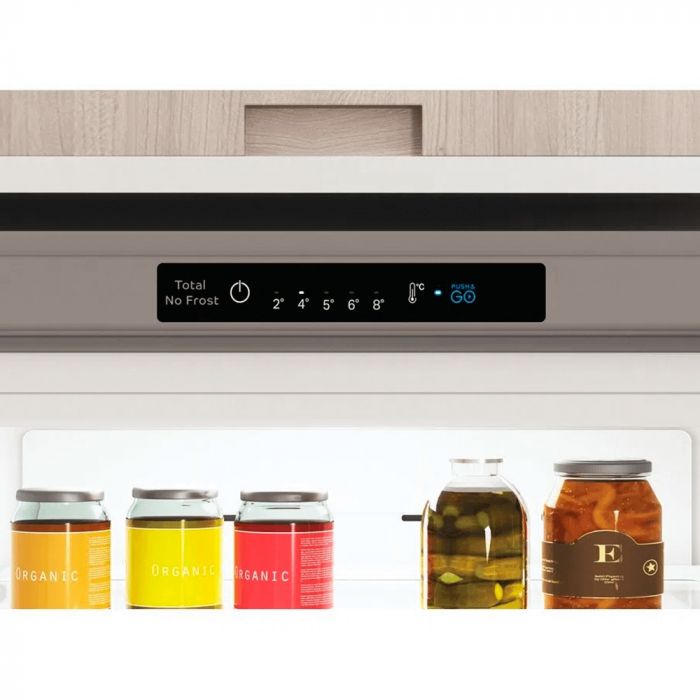 Холодильник Indesit INFC8 TI21 X0