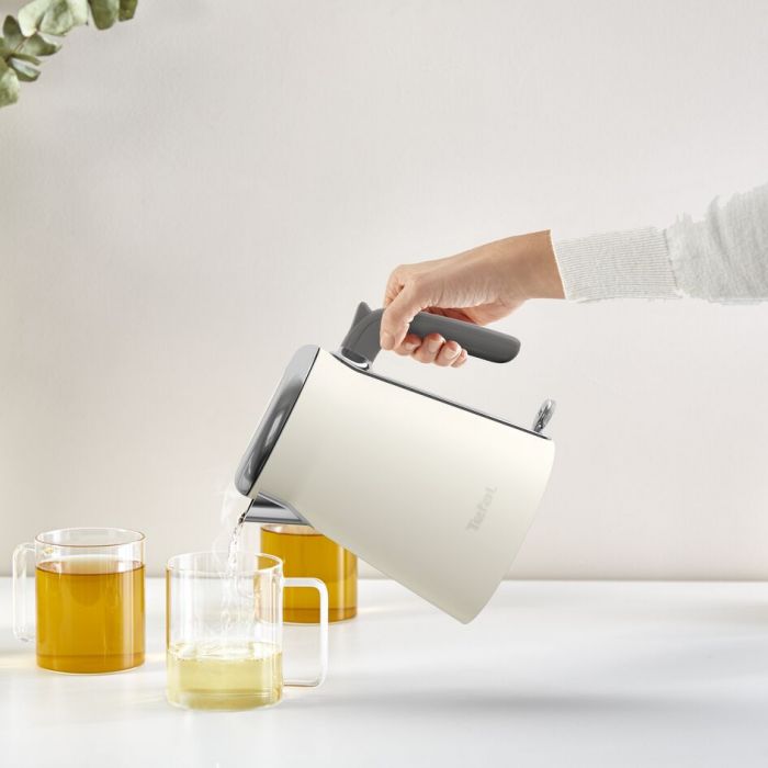 Електрочайник Tefal KI666AE0