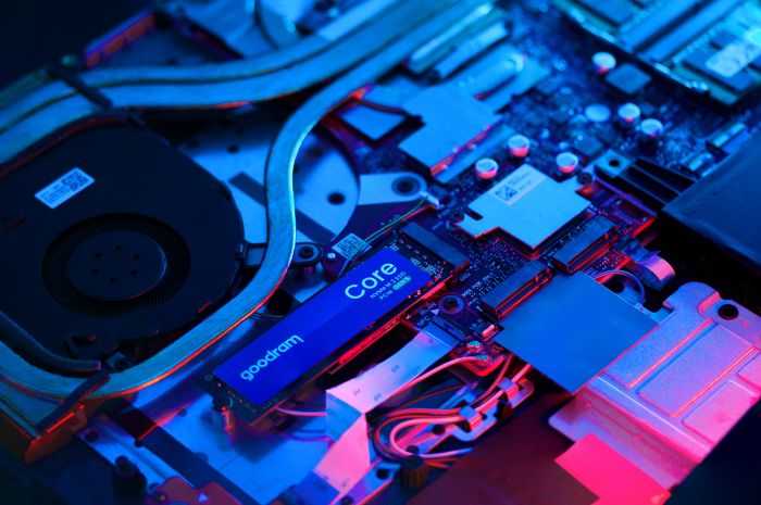 Накопичувач SSD 1TB Goodram Core M.2 2280 PCIe 5.0 x4 NVMe 3D NAND (SSDR-GRC01-1K0-80)