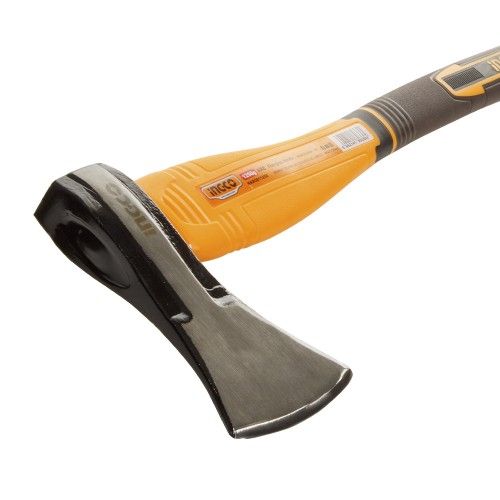 Сокира фібергласове руківʼя 1250 г INGCO